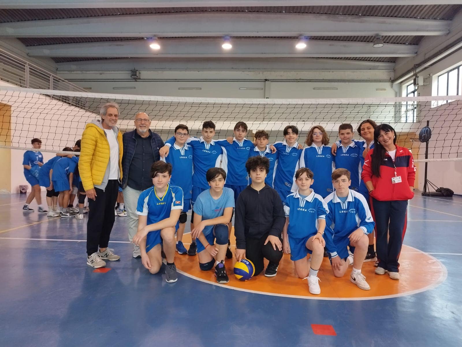  La “MASSIMO STANZIONE” vince il torneo provinciale di pallavolo e vola alle Regionali.